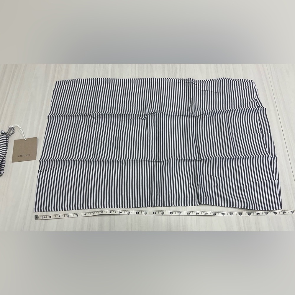 NWT Ettitude Sateen Black and White Striped Pillow case